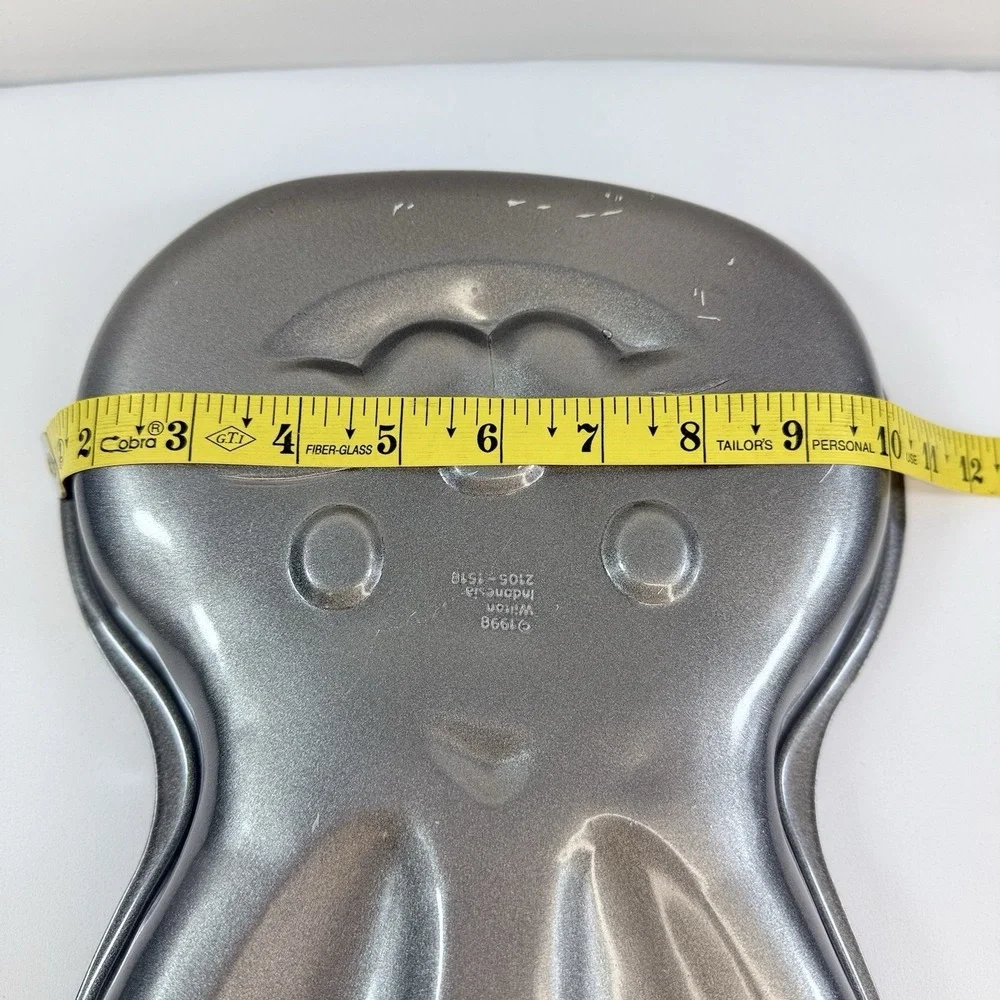 VTG 1998 Wilton Bunny Rabbit Cake Pan Easter Aluminum Mold #2105-1518 13.5